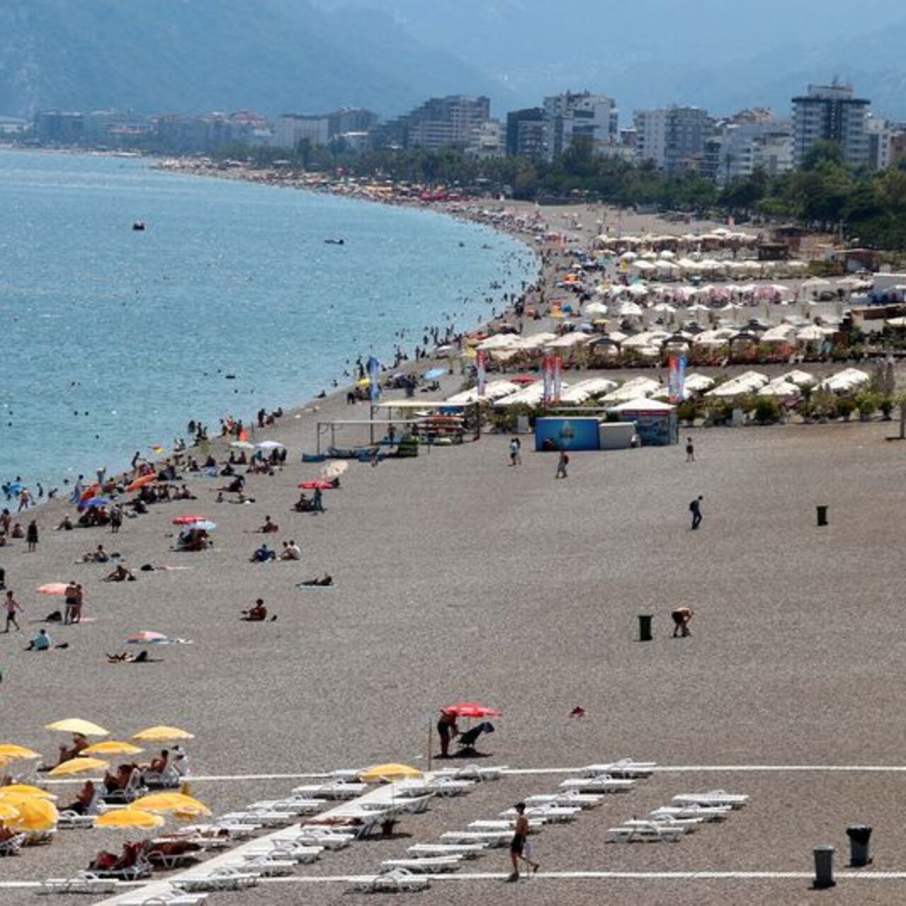 Akdeniz ve Ege’de 4’lük iki deprem!