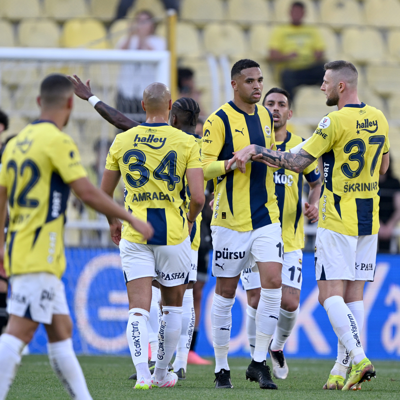 Fenerbahçe, Benfica ile karşılaşacak!