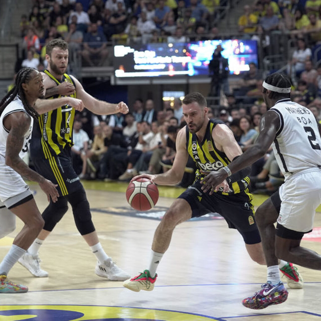 TBF Disiplin Kurulu’ndan Fenerbahçe’ye ceza!
