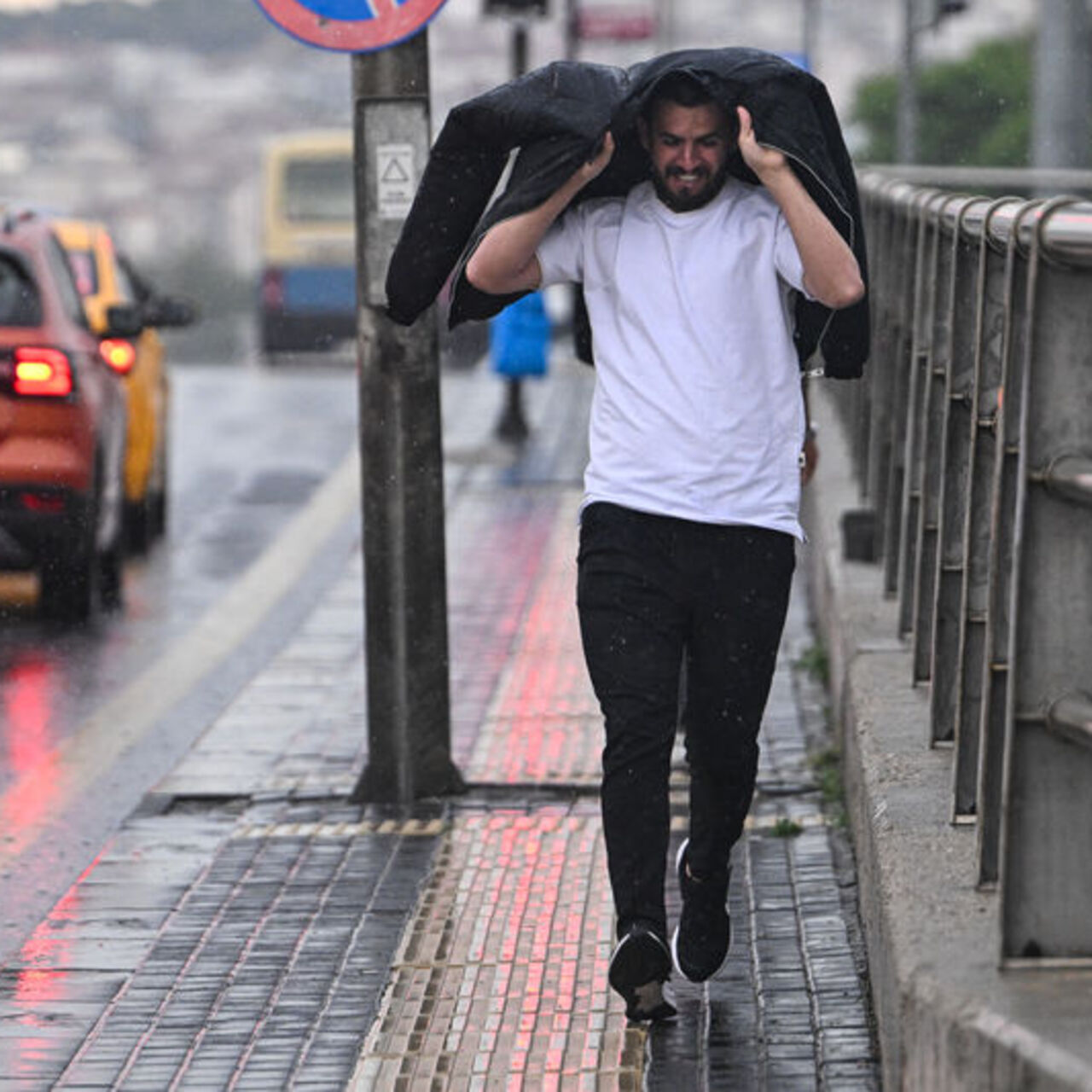 Bu iller için yağmur ve rüzgar uyarısı