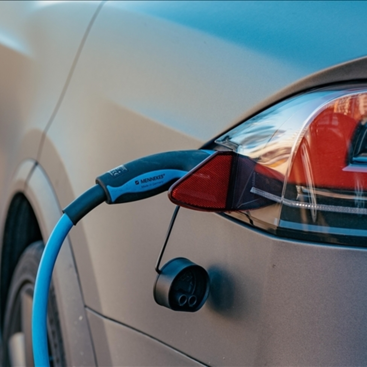 Küresel elektrikli araç satışları mayısta yüzde 24 arttı