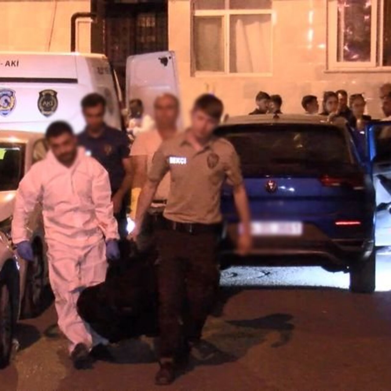 Fatih’te otomobile silahlı saldırı: 1 ölü