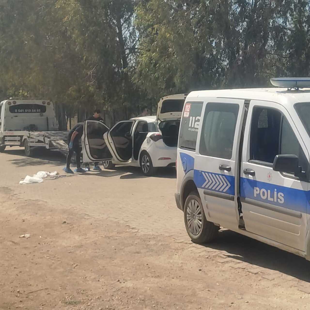 Evini bastığı kız arkadaşını öldürdü!