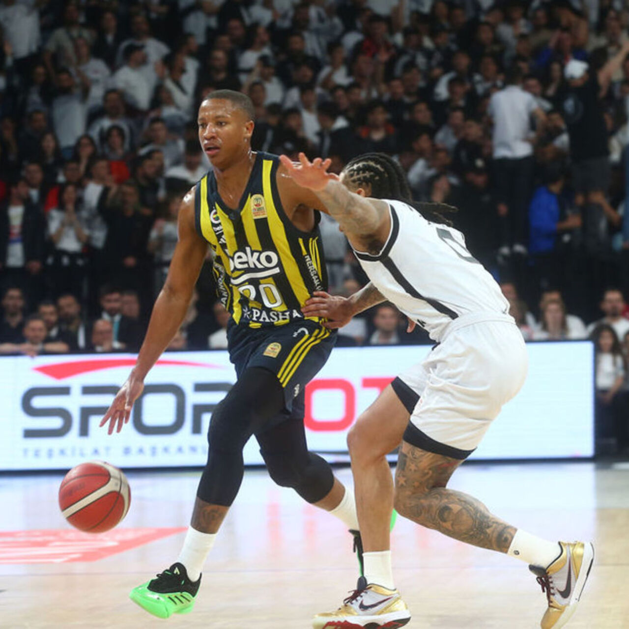 Fenerbahçe- Beşiktaş maçı canlı izle